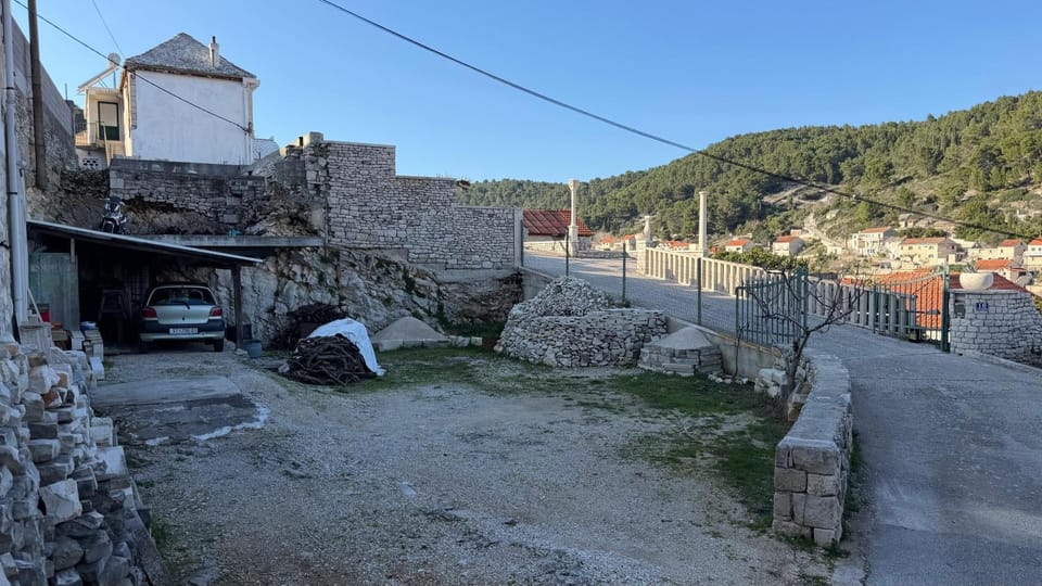 Visilo Heritage Stone House - A 300-year-old Legacy in the Heart of Pučišća House in Split-Dalmatia County