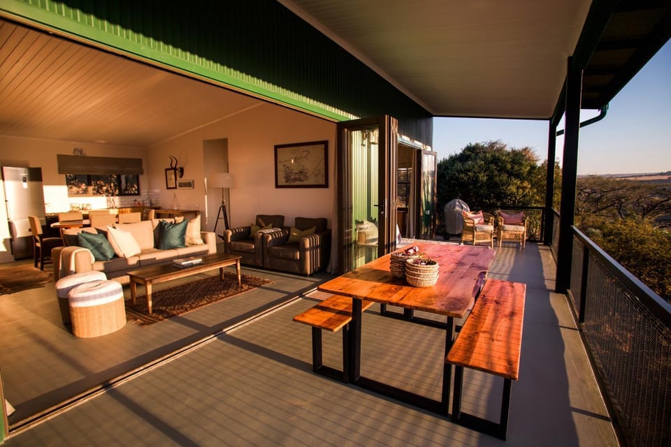 View (from property/room), View (from property/room), Balcony/Terrace, Seating area, Sunset