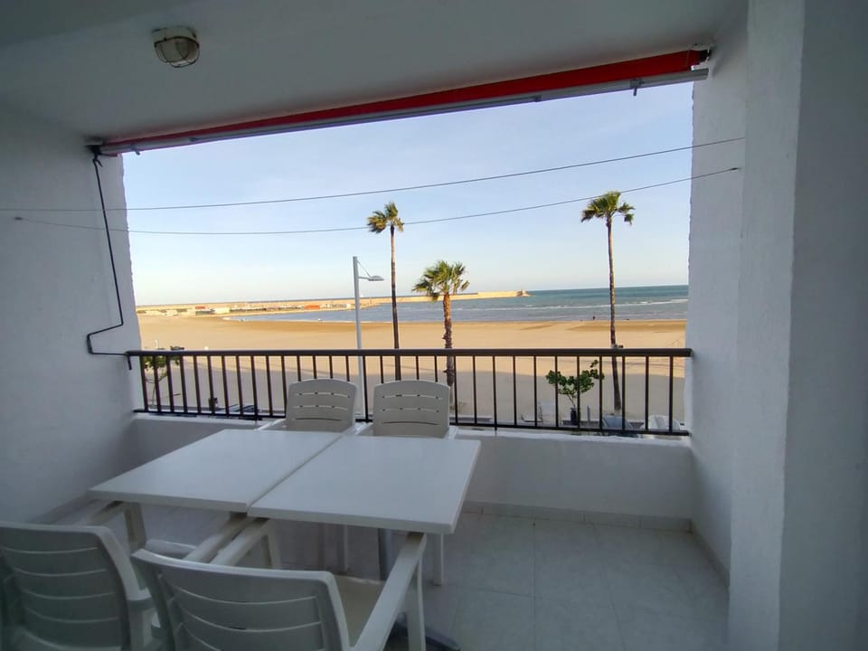 Apartamento céntrico en primera linea de playa Apartment in Peniscola