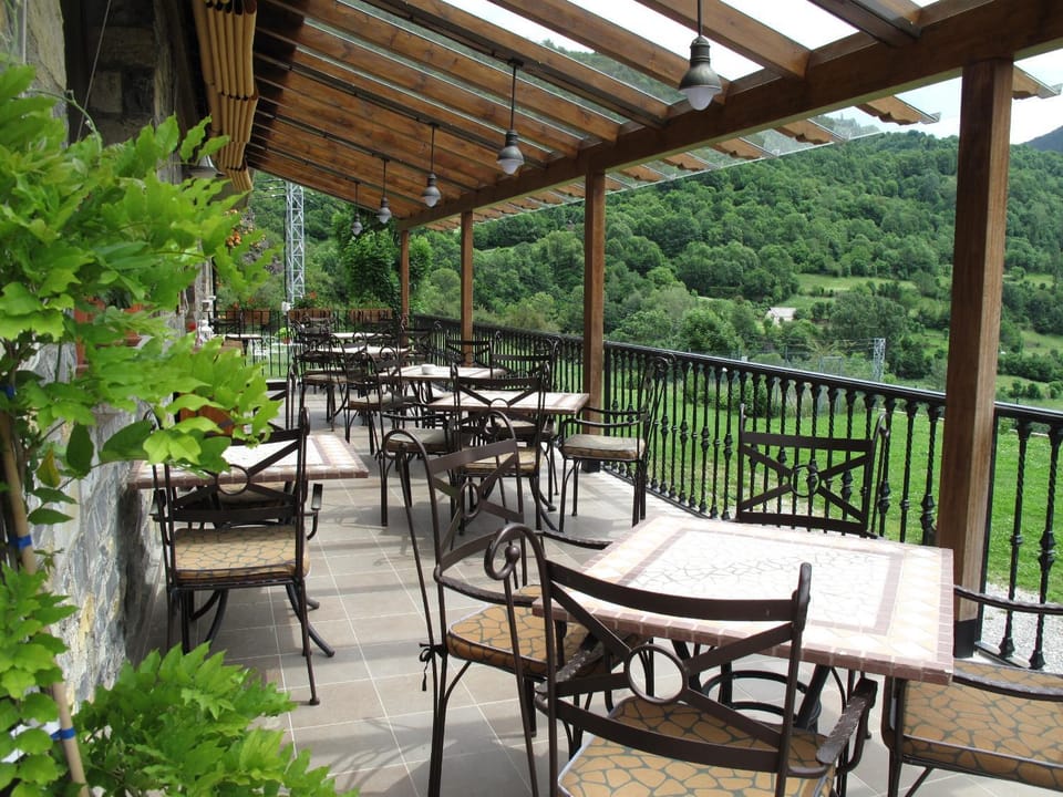 View (from property/room), Balcony/Terrace