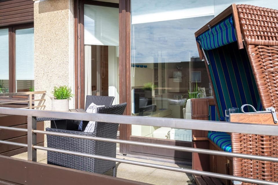 F35C 23 At The Beach Apartment in Westerland