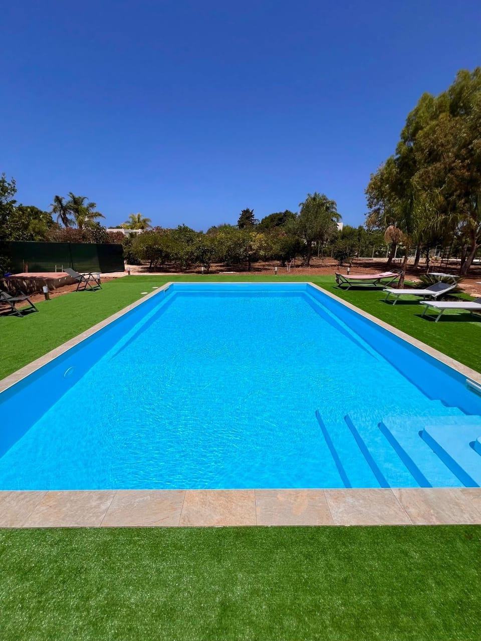 Day, Natural landscape, Pool view, Swimming pool