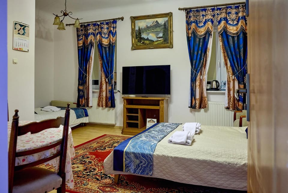 Usługi Hotelowe 17 Zwiedzanie Muzeum Kresów Gratis Vacation rental in Masovian Voivodeship