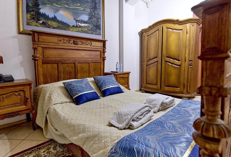 Usługi Hotelowe 17 Zwiedzanie Muzeum Kresów Gratis Vacation rental in Masovian Voivodeship