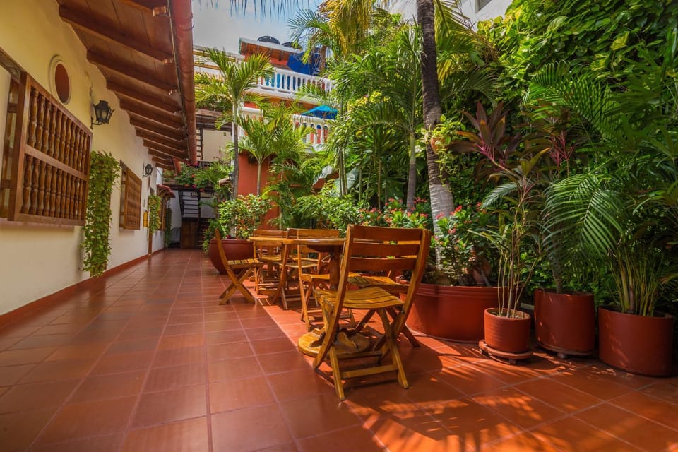 Restaurant/places to eat, Garden