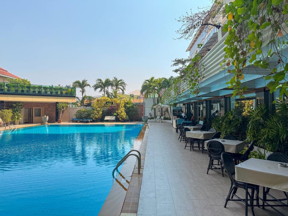 Swimming pool