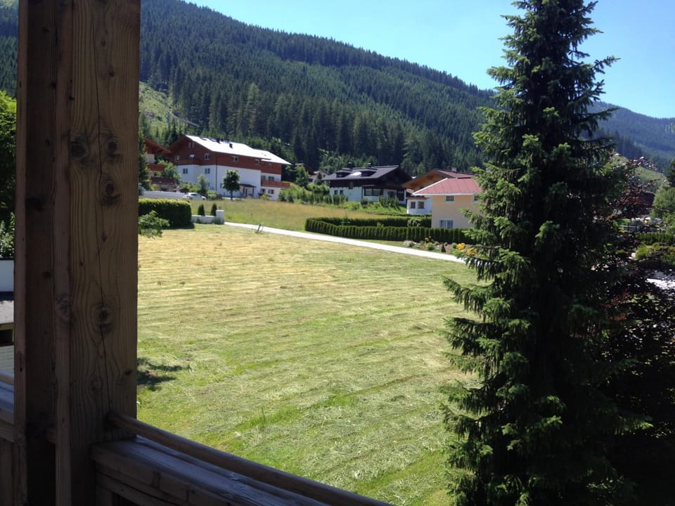 Day, Neighbourhood, Natural landscape, Summer, View (from property/room), Balcony/Terrace, On site, Garden view, Garden view, Mountain view, Mountain view, Mountain view