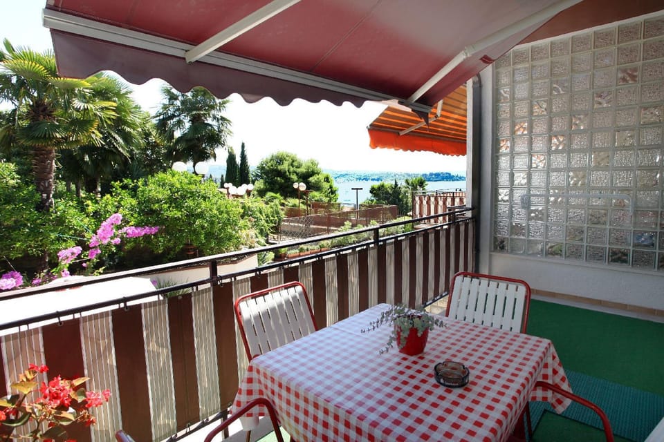Balcony/Terrace, Garden view, Landmark view, Sea view