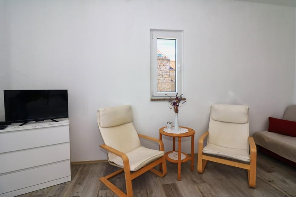 Apartmani Mikin Apartment in Murter
