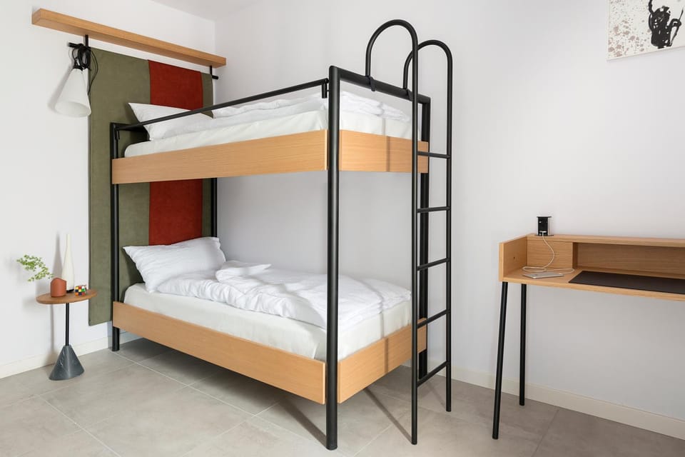 bunk bed