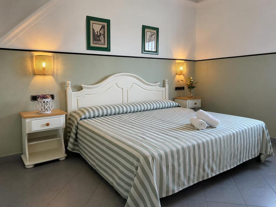 Hotel Mitra Crisálida Hotel in Andalusia