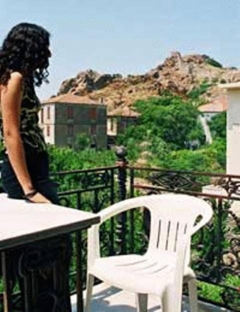 Day, Balcony/Terrace, Guests, Landmark view