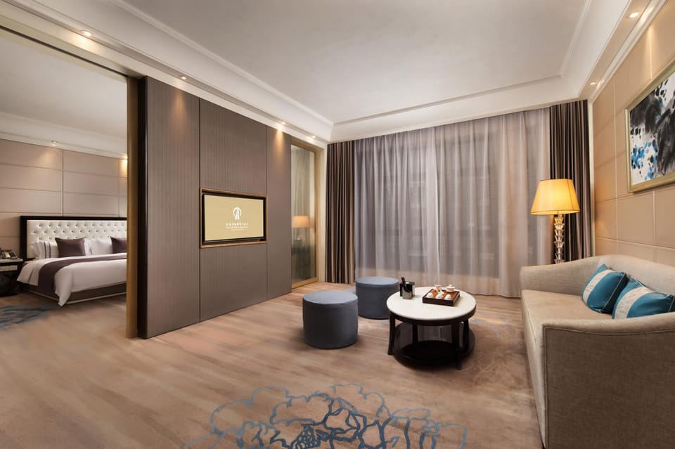 YM Gold Olives Harmony International Hotel Shenzhen Hotel in Hong Kong