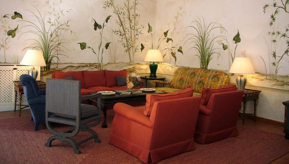 Lounge or bar