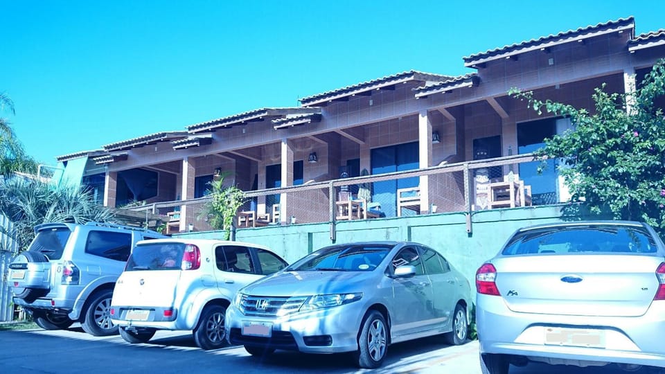 Facade/entrance, Balcony/Terrace, Garden view