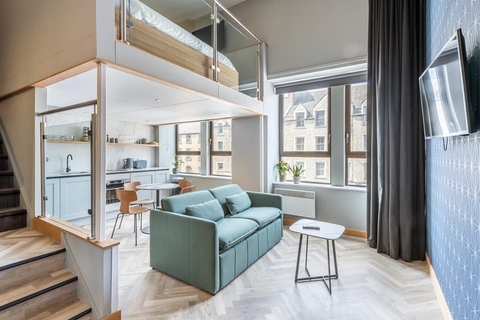 Kitchen or kitchenette, Living room, Bedroom