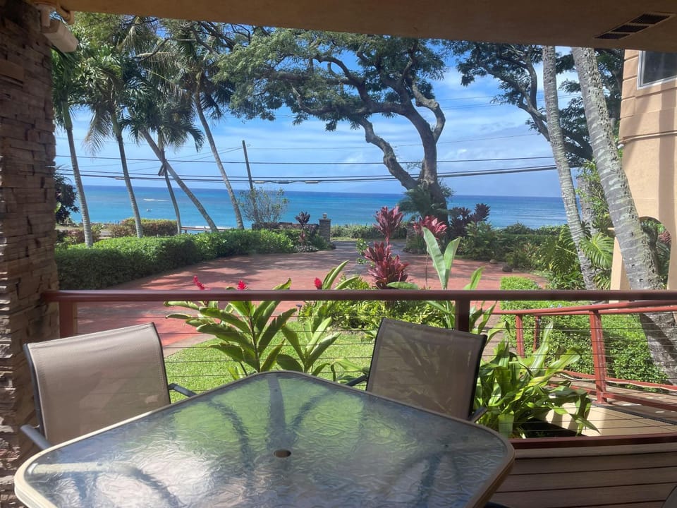 View (from property/room), Balcony/Terrace, Sea view