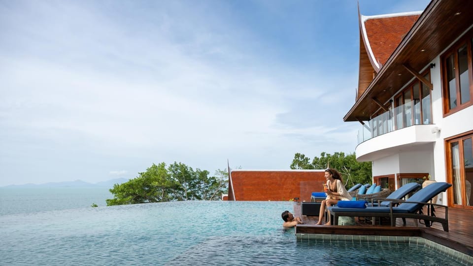 Pool view, Swimming pool