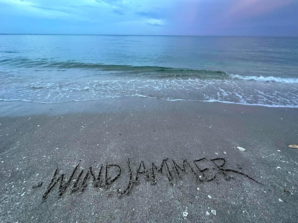 Windjammer Resort and Beach Club Resort in Lauderdale-by-the-Sea