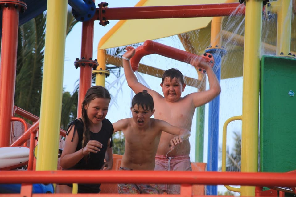 Property building, Aqua park