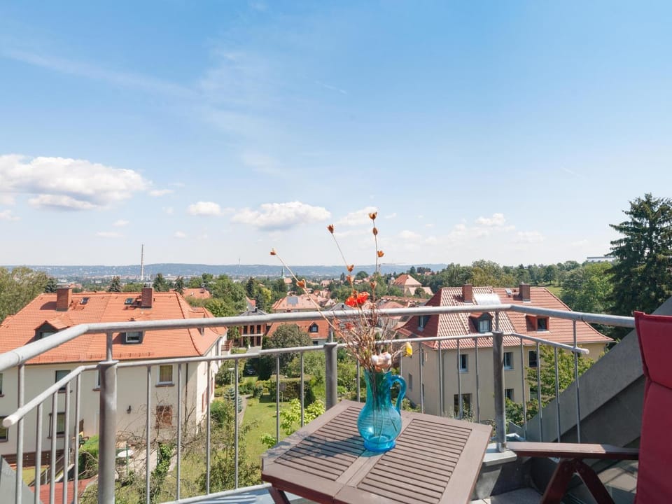 Balcony/Terrace, City view