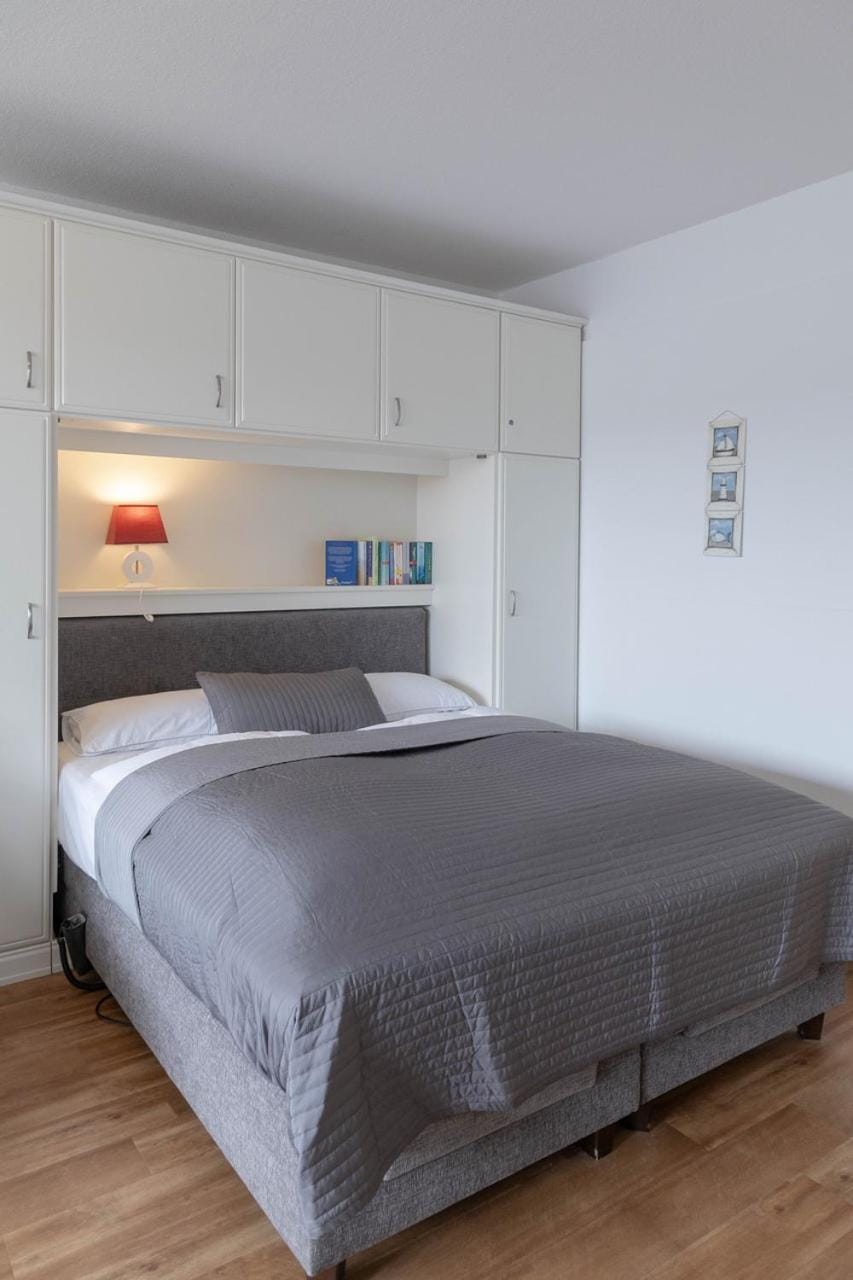S22 10 Strandburg Apartment in Westerland