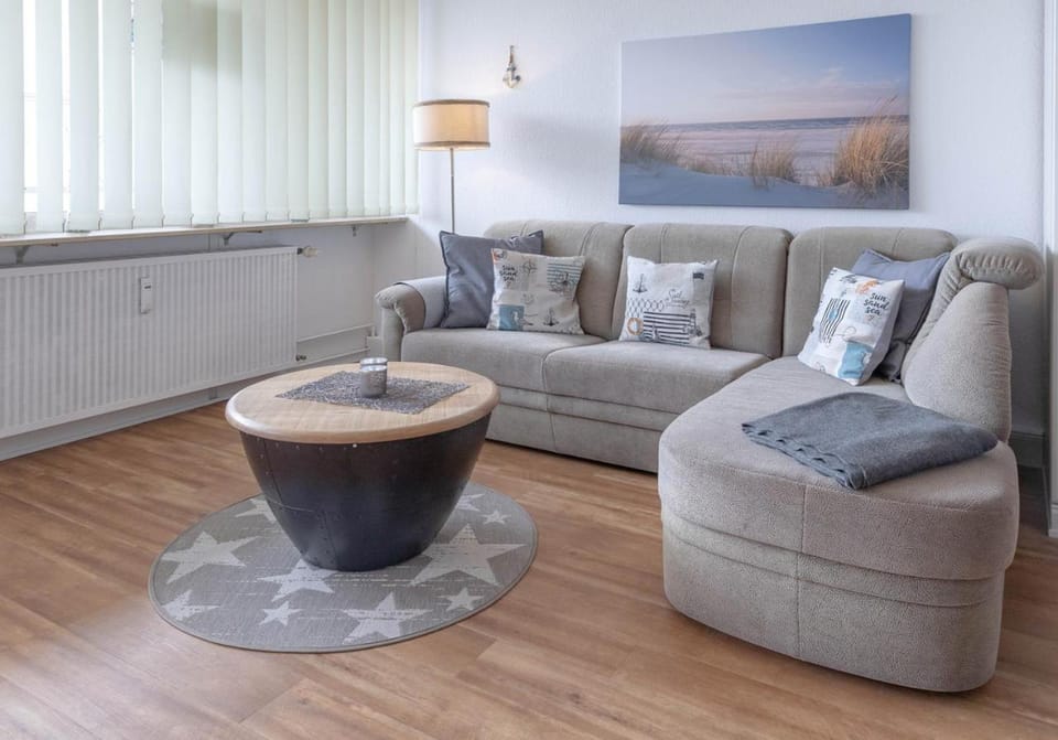 S22 10 Strandburg Apartment in Westerland
