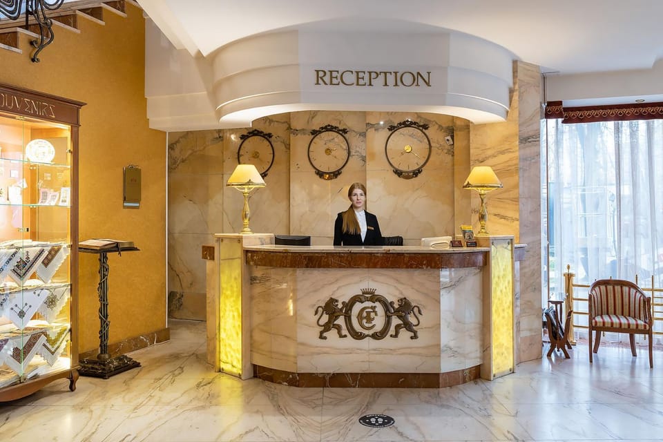 Staff, Lobby or reception, Lobby or reception