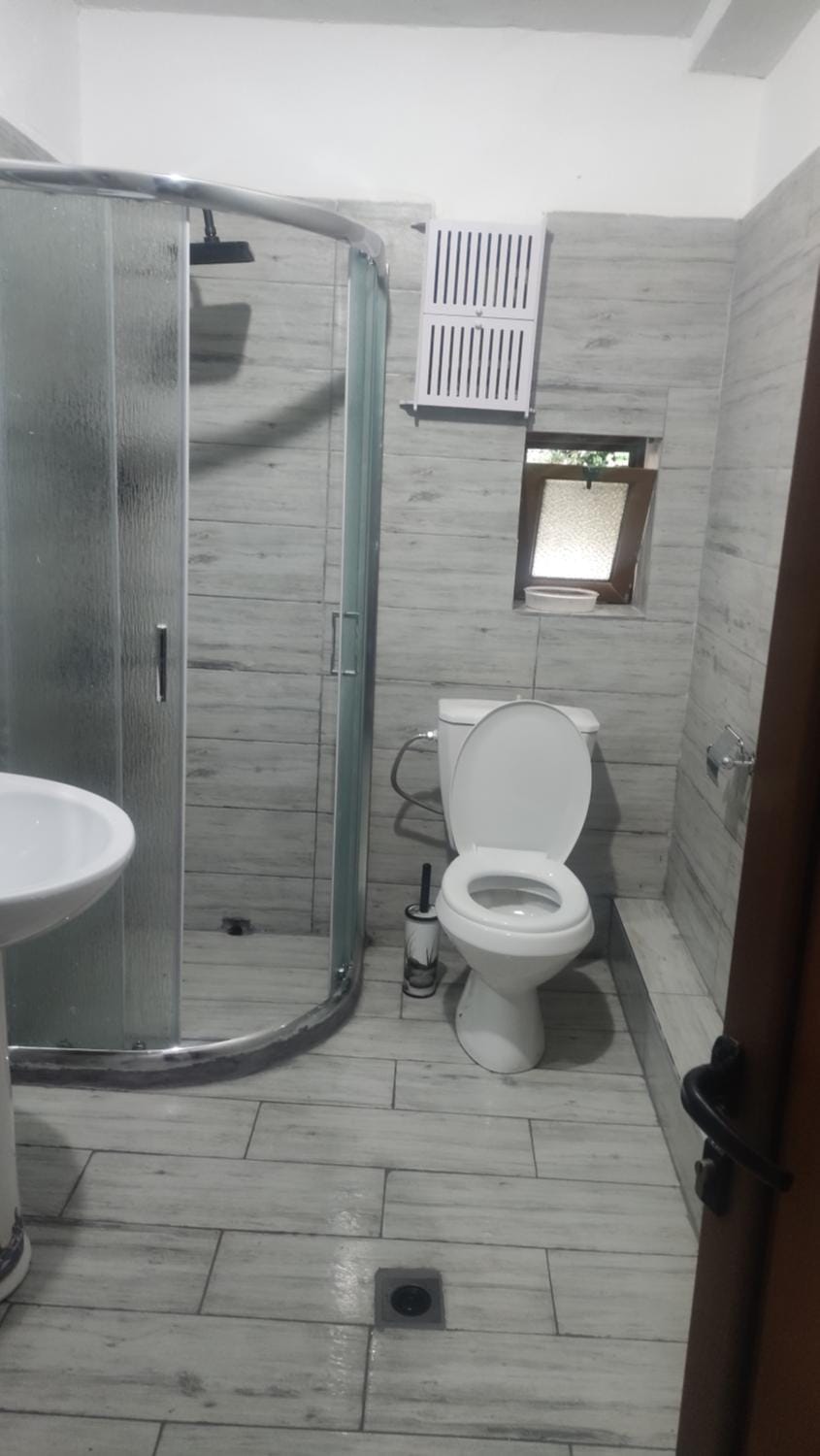 Karafil Guesthouse Bed and Breakfast in Vlorë County, Albania