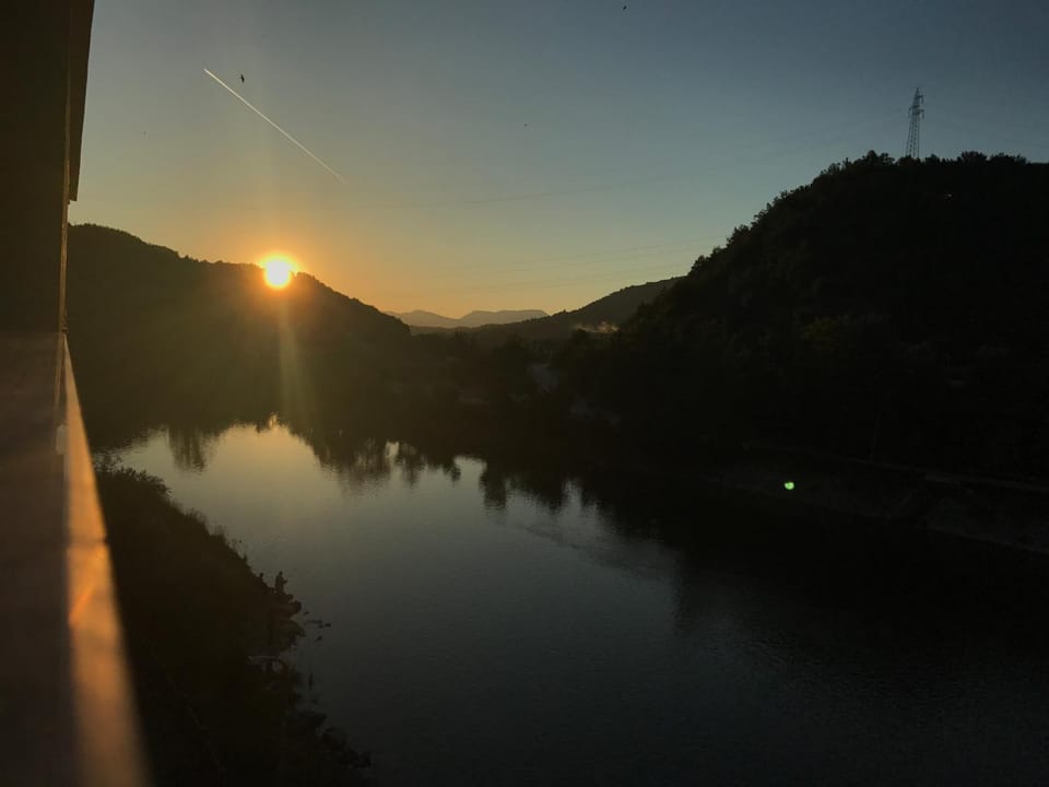Natural landscape, Lake view, Mountain view, River view, Sunset