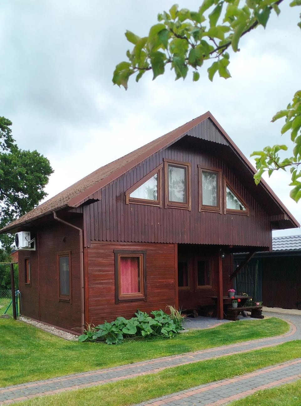 Property building, Garden