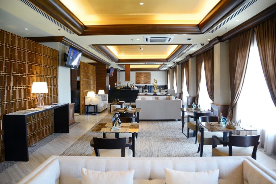 Lounge or bar