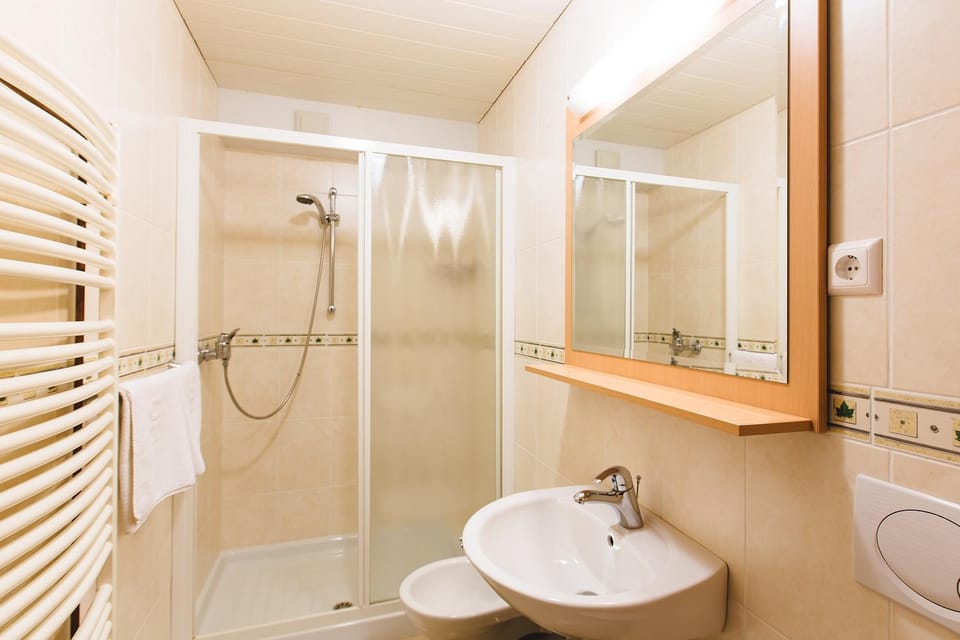 Apartments Dolar Apartment in Bled