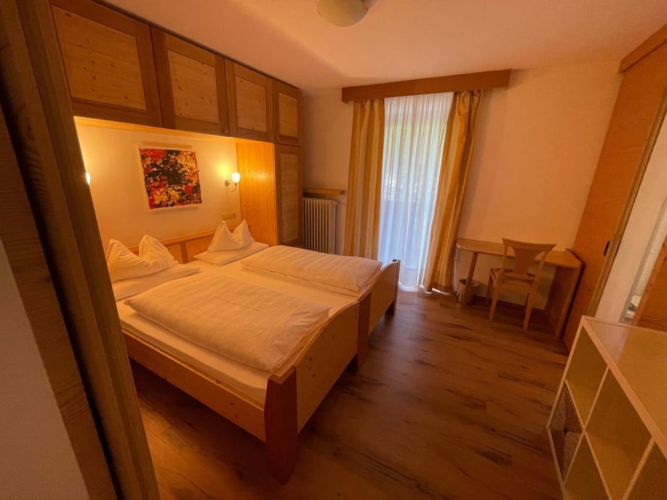 Hotel Meisules Bed and Breakfast in Sëlva