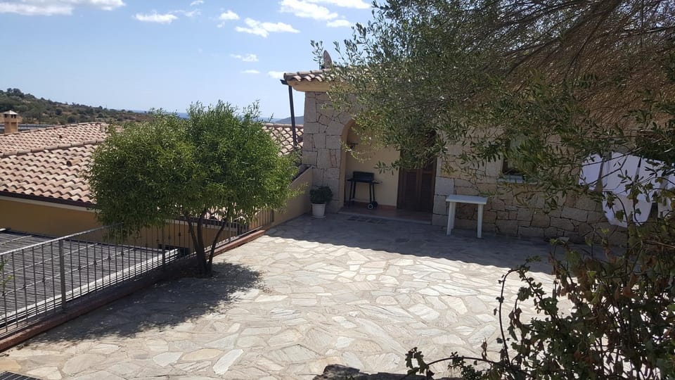 Property building, Garden