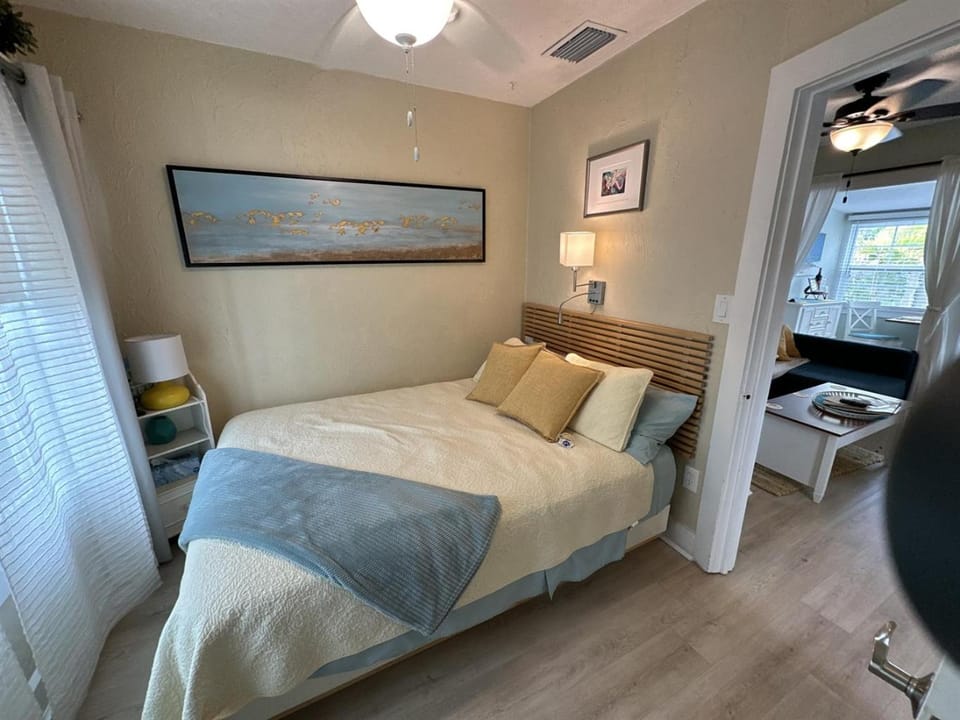 Sunny PaG Island rental wbikes-just steps2beach Apartment in Tierra Verde