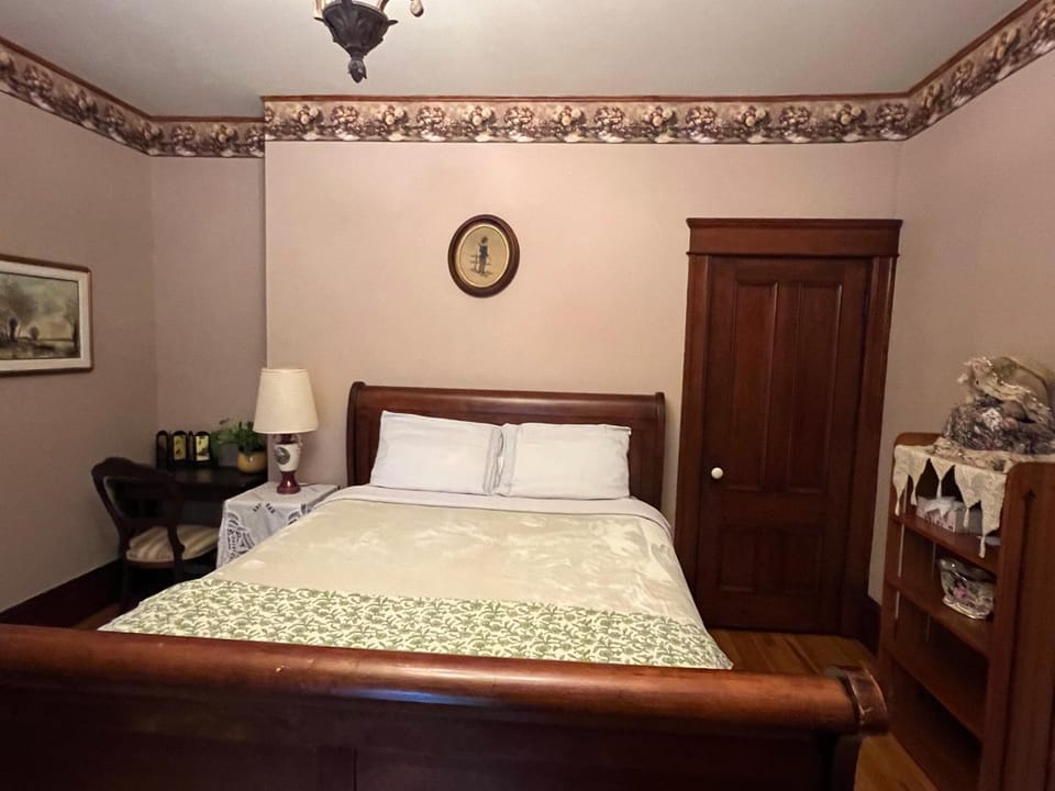 Brooksbnb Bed and Breakfast in New Brunswick