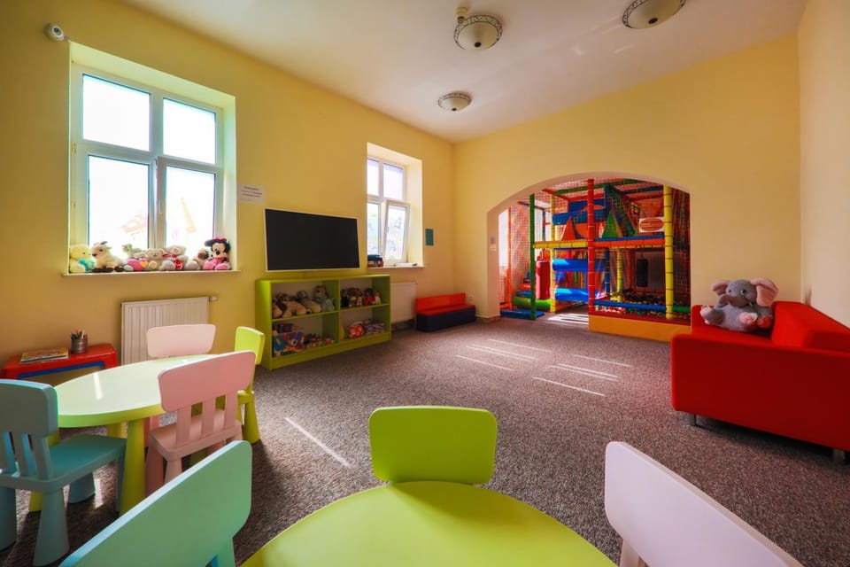 Children play ground, Kids's club