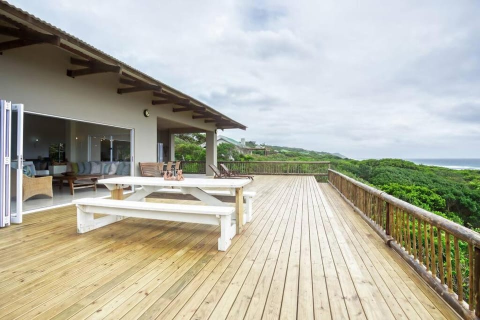 Kangela 13 House in Africa