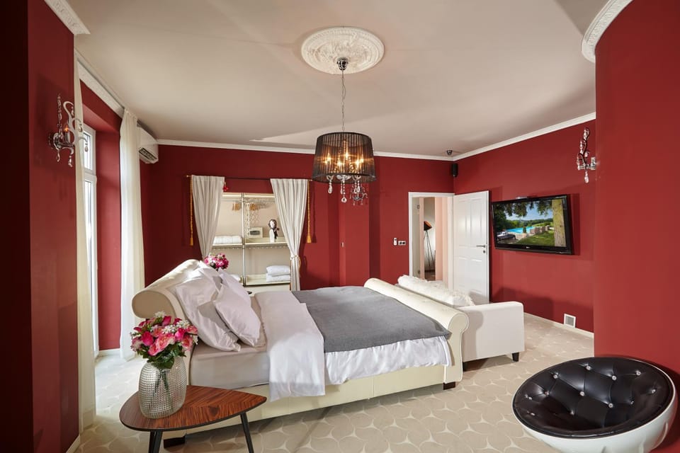 Bathroom, TV and multimedia, Balcony/Terrace, Bedroom