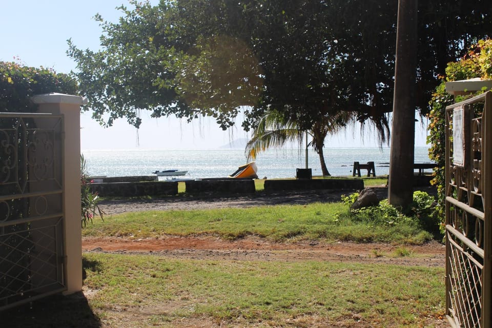 Off site, Garden, On site, Garden view, Sea view, Street view, Area and facilities