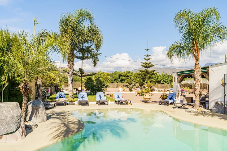 Pool view, Swimming pool