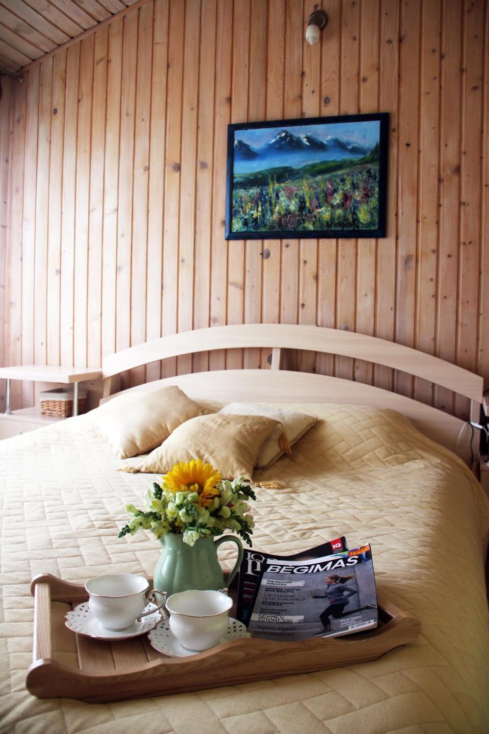 Bed, Other, Decorative detail, Decorative detail, Bedroom, Text overlay