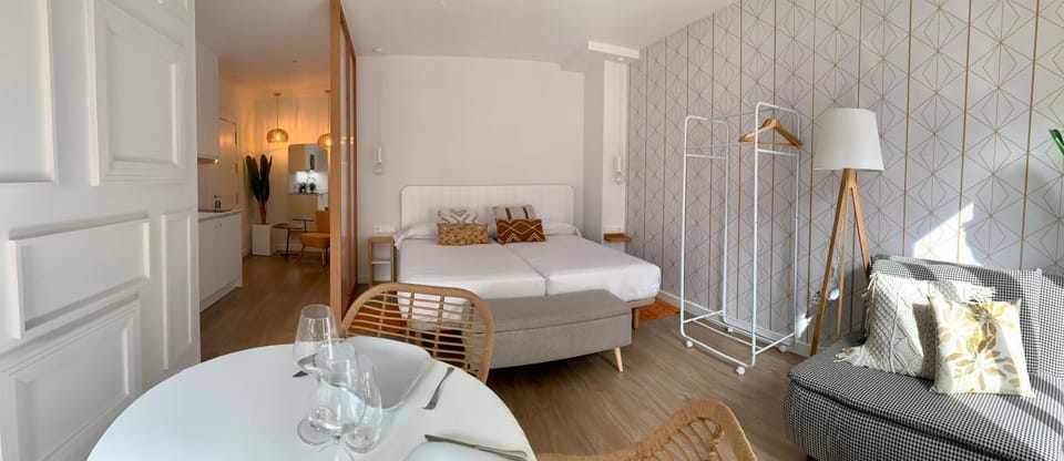 Bed, Living room, Photo of the whole room