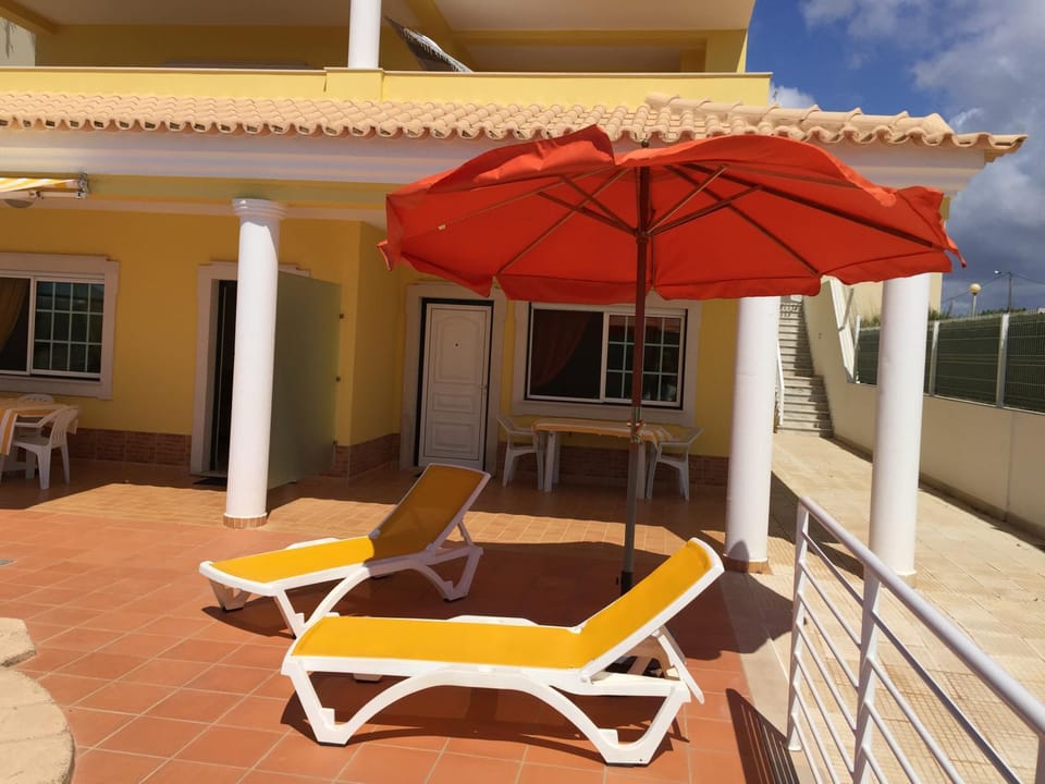 Patio, Facade/entrance, Balcony/Terrace