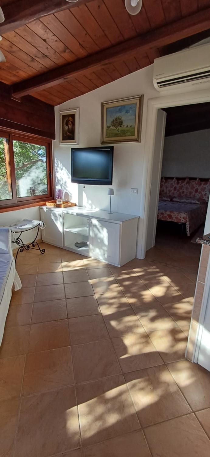 TV and multimedia, Living room, Bedroom