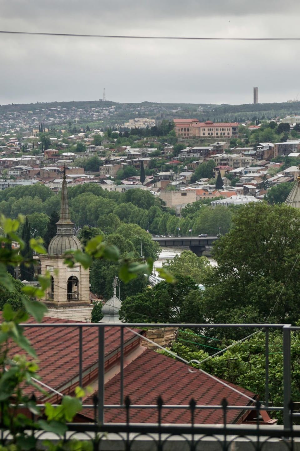 View (from property/room), City view, Landmark view, Mountain view, River view, Street view
