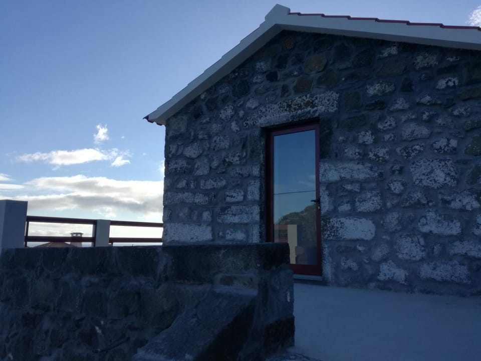 Melo's Place House in Azores District