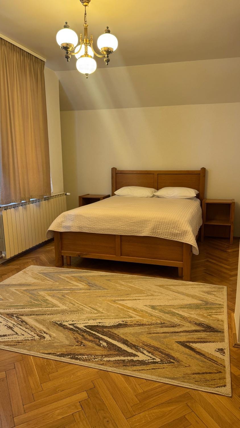 Pensiunea Imperial Bed and Breakfast in Romania