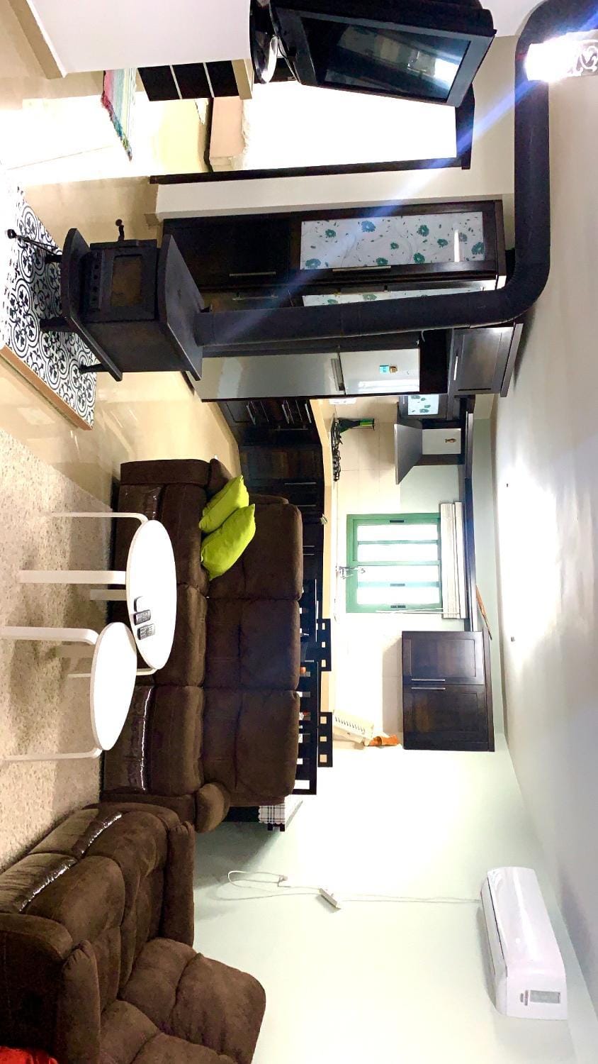 Communal lounge/ TV room, TV and multimedia, Seating area, kitchen